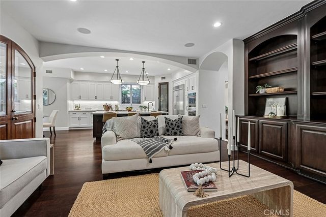 3005 N Poinsettia, Manhattan Beach, CA 90266