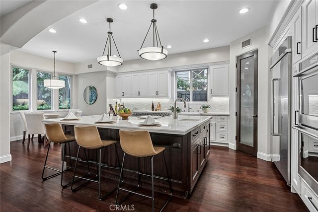 3005 N Poinsettia, Manhattan Beach, CA 90266
