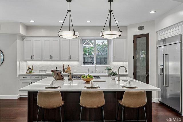 3005 N Poinsettia, Manhattan Beach, CA 90266