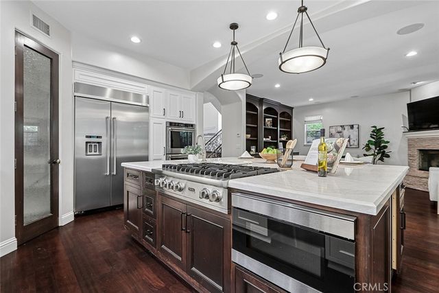3005 N Poinsettia, Manhattan Beach, CA 90266