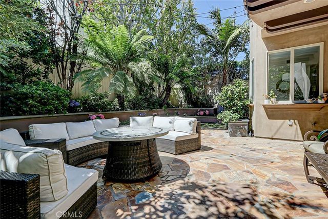 3005 N Poinsettia, Manhattan Beach, CA 90266