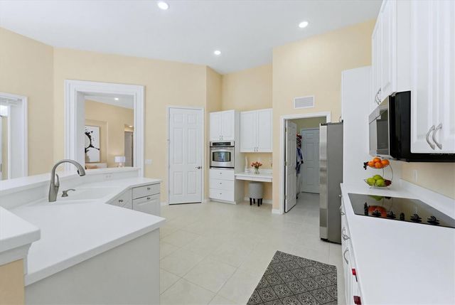 8115 8TH TERRACE NW, Bradenton, FL 34209