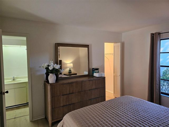 4408 LA JOLLA DRIVE 19A, Bradenton, FL 34210