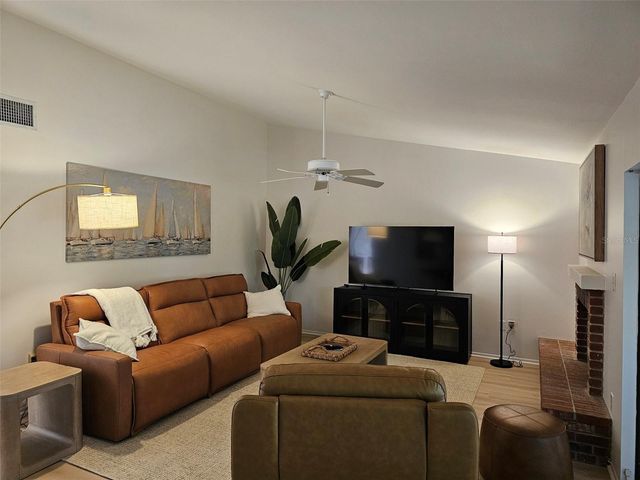 4408 LA JOLLA DRIVE 19A, Bradenton, FL 34210