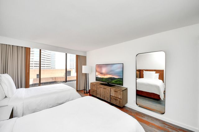 1300 Lamar Street S3, Houston, TX 77010