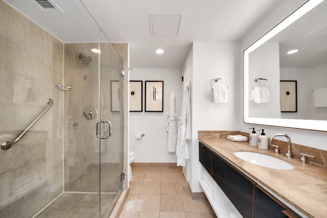 1300 Lamar Street S3, Houston, TX 77010