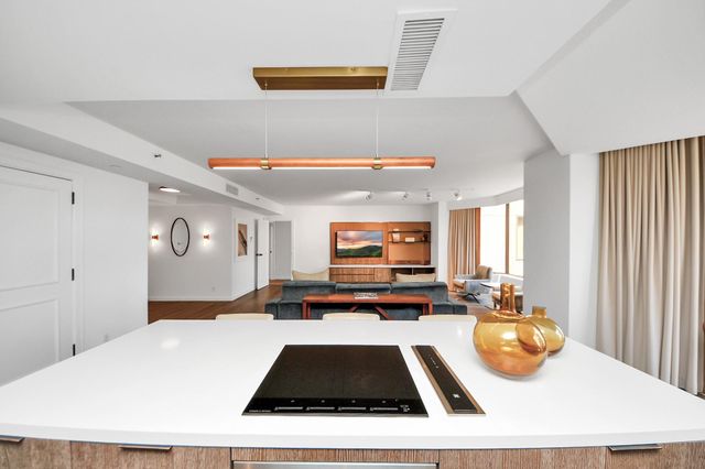 1300 Lamar Street S3, Houston, TX 77010