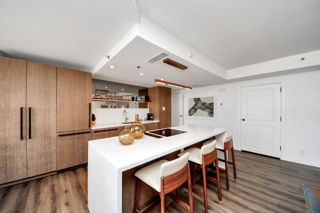 1300 Lamar Street S3, Houston, TX 77010