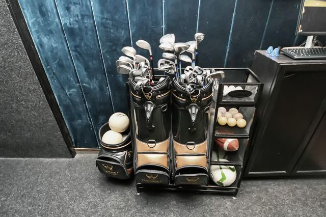 1300 Lamar Street S3, Houston, TX 77010