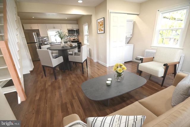 8904 FLOWER AVE, Silver Spring, MD 20901