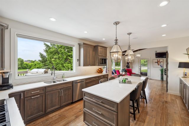 1080 NE 18th Street, Ankeny, IA 50021