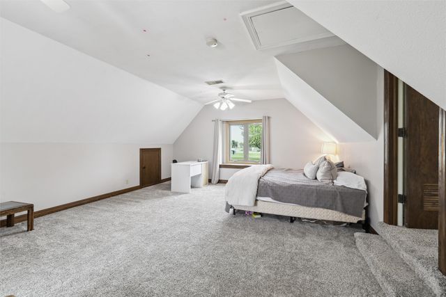 1080 NE 18th Street, Ankeny, IA 50021
