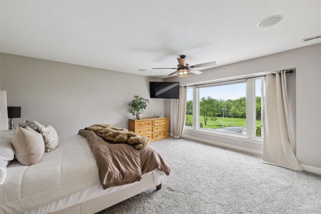1080 NE 18th Street, Ankeny, IA 50021