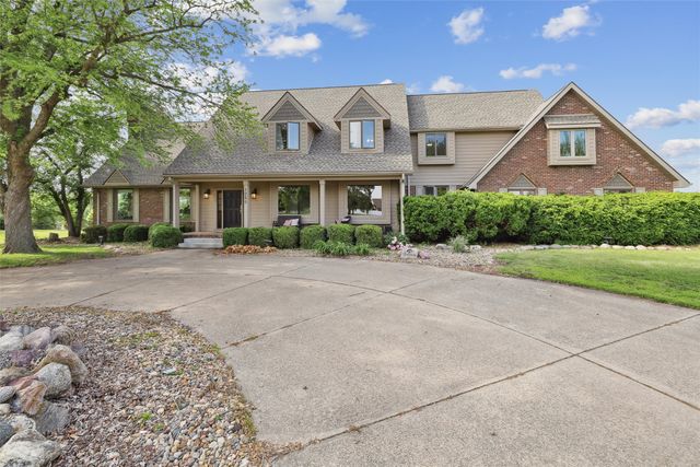 1080 NE 18th Street, Ankeny, IA 50021