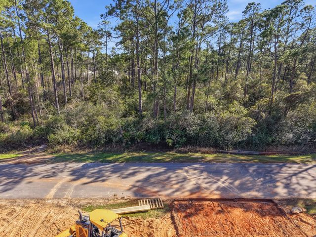 8103 Miranda Street, Navarre, FL 32566