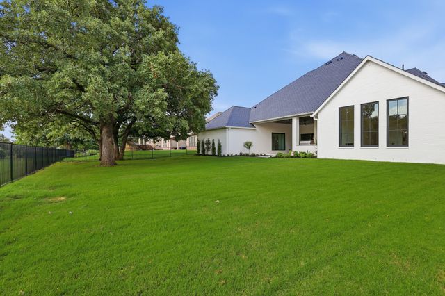 4500 Saddlewood Drive, Flower Mound, TX 75028