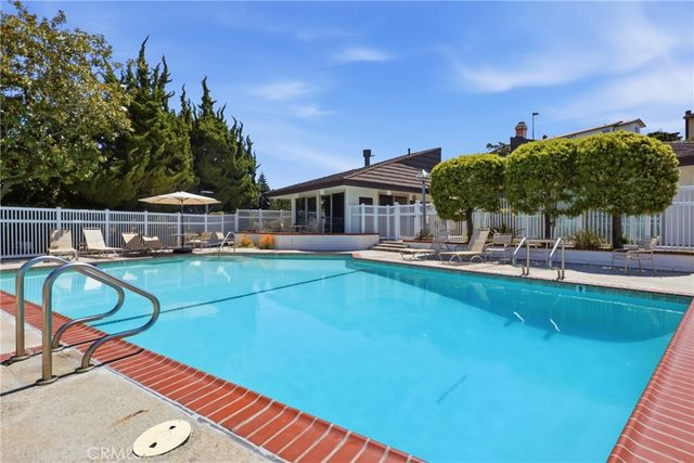 28301 Ridgefalls Court, Rancho Palos Verdes, CA 90275