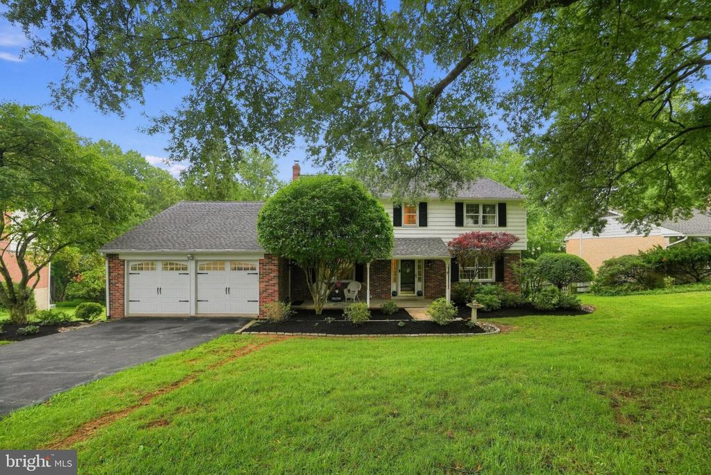 1911 SHARON RD, JENKINTOWN, PA 19046 — exterior