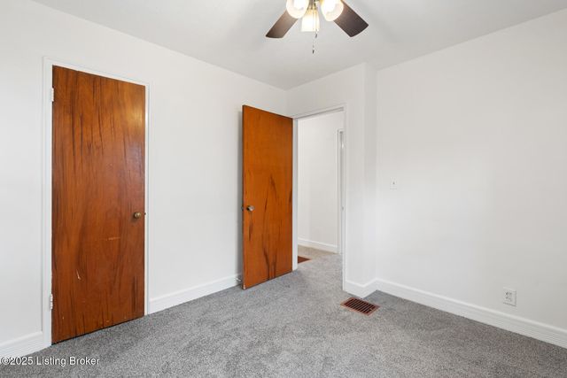 4107 Hillview Ave, Louisville, KY 40216