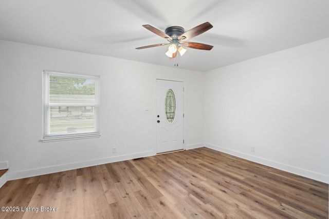 4107 Hillview Ave, Louisville, KY 40216