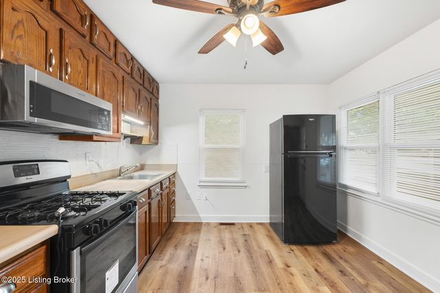 4107 Hillview Ave, Louisville, KY 40216