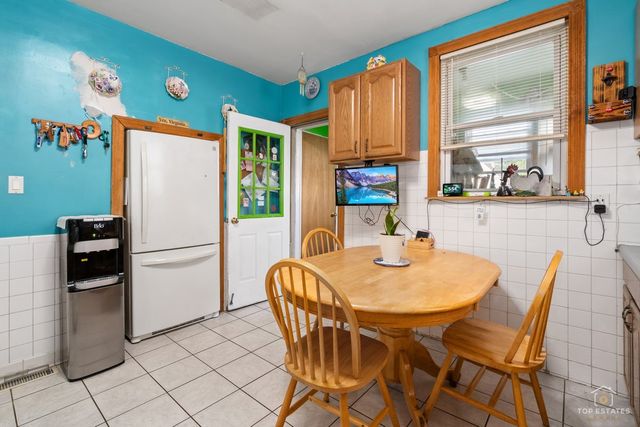 4019 N Bernard Street, Chicago, IL 60618