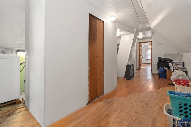 4019 N Bernard Street, Chicago, IL 60618