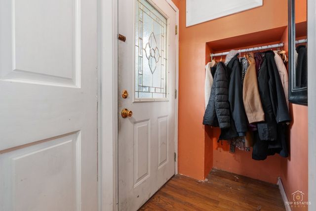 4019 N Bernard Street, Chicago, IL 60618
