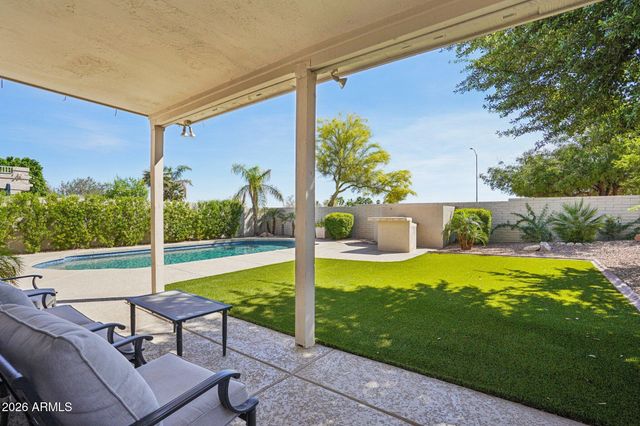 1621 W SOUTH FORK Drive, Phoenix, AZ 85045