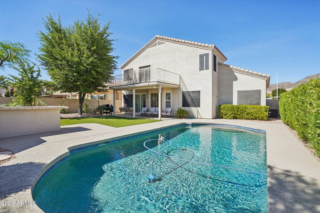 Image 39 of property listing at 1621 W SOUTH FORK Drive, Phoenix, AZ 85045