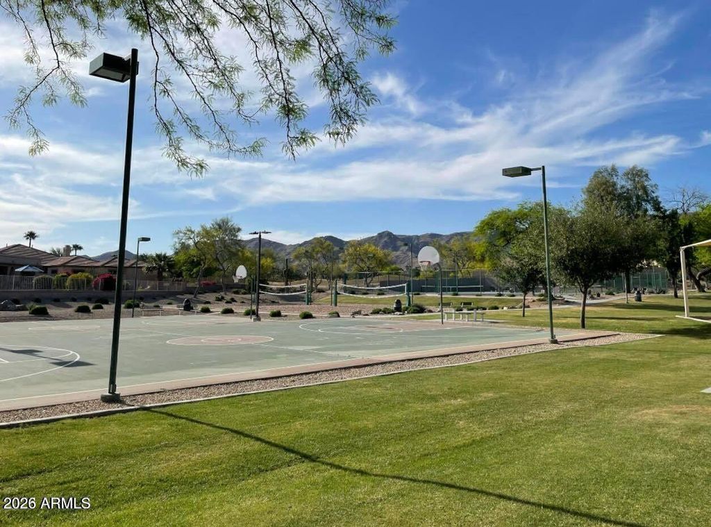 Image 41 of property listing at 1621 W SOUTH FORK Drive, Phoenix, AZ 85045