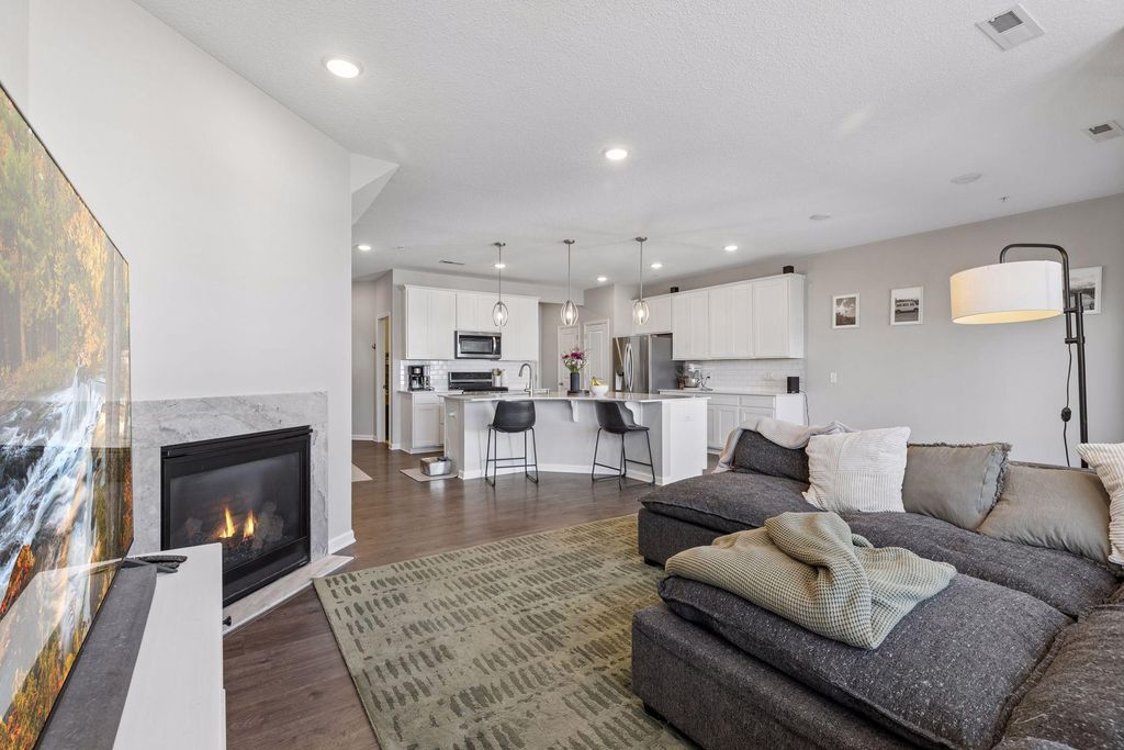 11335 Brookview Road, Woodbury, MN 55129 — photo 3