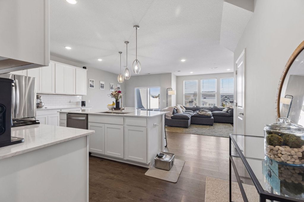 11335 Brookview Road, Woodbury, MN 55129 — photo 4