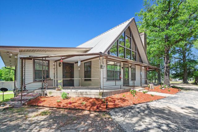 500 W San Diego Street, Detroit, TX 75436