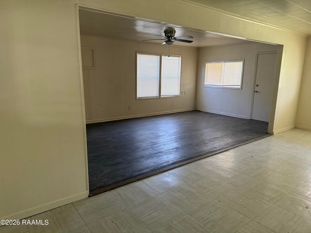 111 Racine Drive, Lafayette, LA 70501