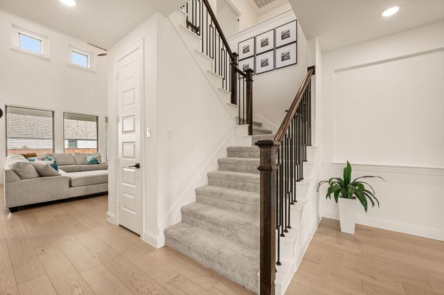 2008 Hamilton Park Drive, Mansfield, TX 76063