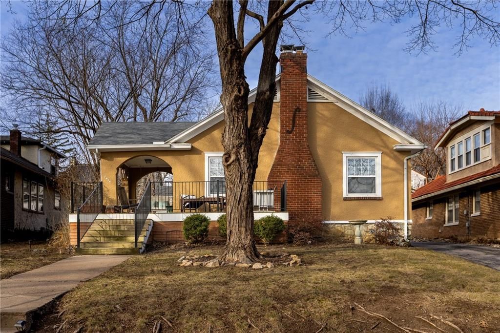 6404 McGee Street, Kansas City, MO 64113