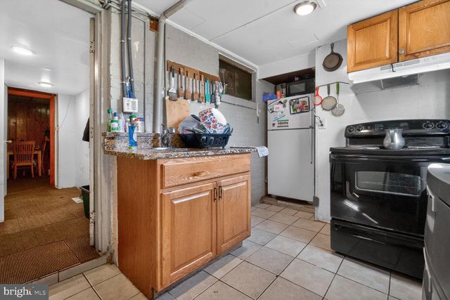 251 NICHOLSON ST NE, Washington, DC 20011