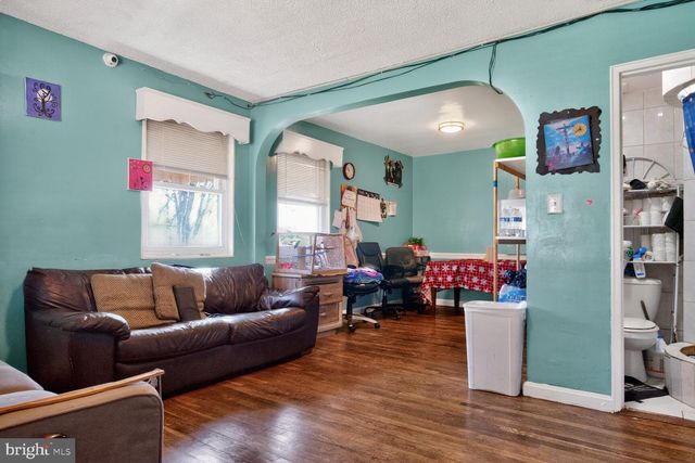 251 NICHOLSON ST NE, Washington, DC 20011