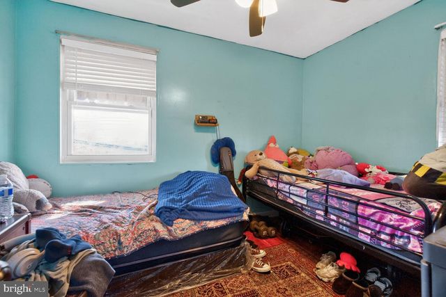 251 NICHOLSON ST NE, Washington, DC 20011