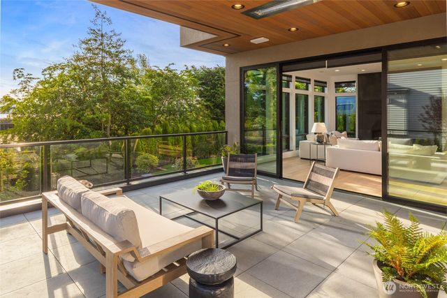 721 2nd Street S, Kirkland, WA 98033