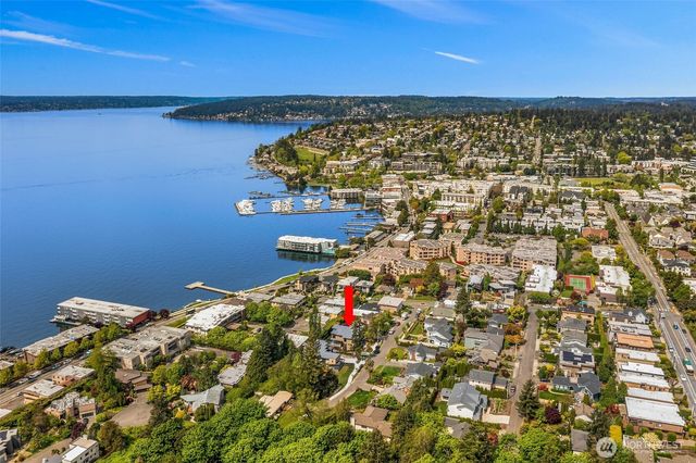 721 2nd Street S, Kirkland, WA 98033