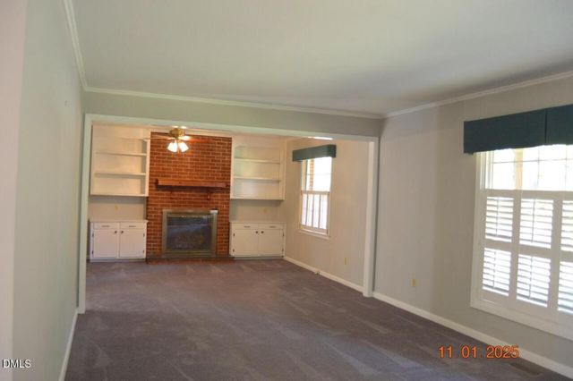 102 E Stevens Street, Smithfield, NC 27577