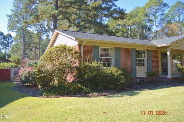 102 E Stevens Street, Smithfield, NC 27577