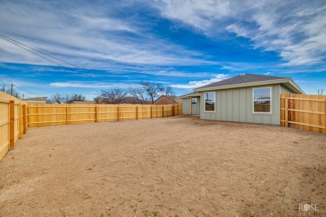 2616 Juanita Avenue, San Angelo, TX 76901