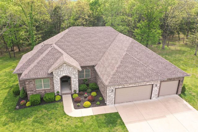 2360 Emory Creek Boulevard, Branson, MO 65616