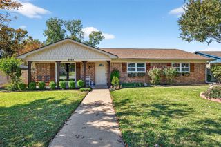 2516 Bennett Avenue, Sherman, TX 75090