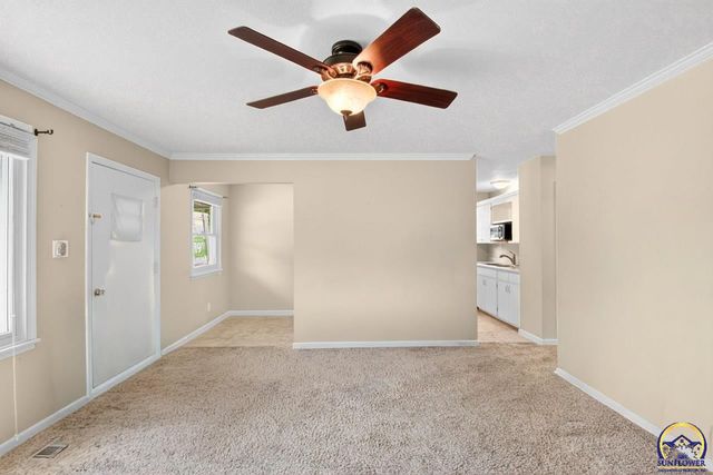 3717 SE Humboldt ST, Topeka, KS 66609