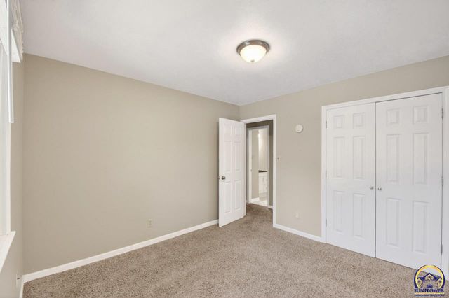 3717 SE Humboldt ST, Topeka, KS 66609