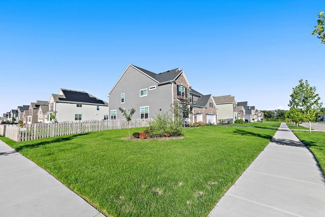 1870 Chandolin Lane, Elgin, IL 60124